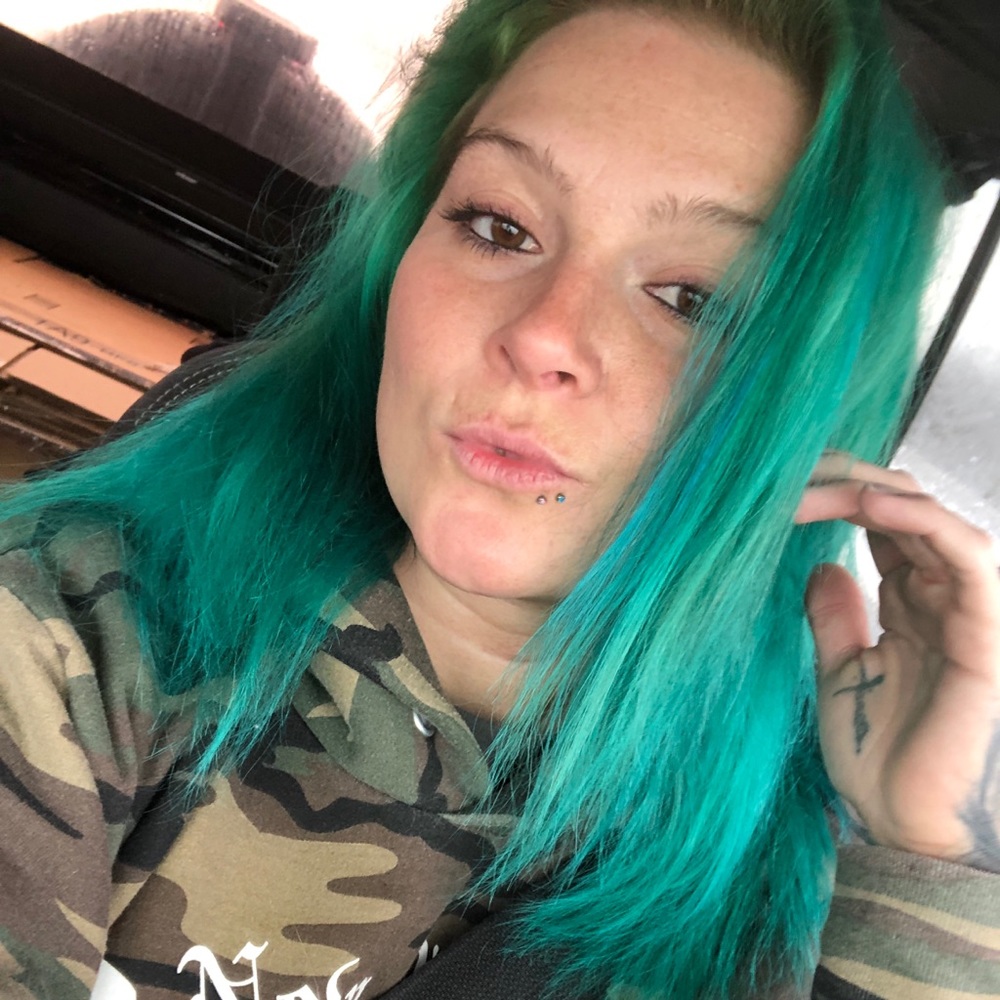 Meet your Posher, Laci